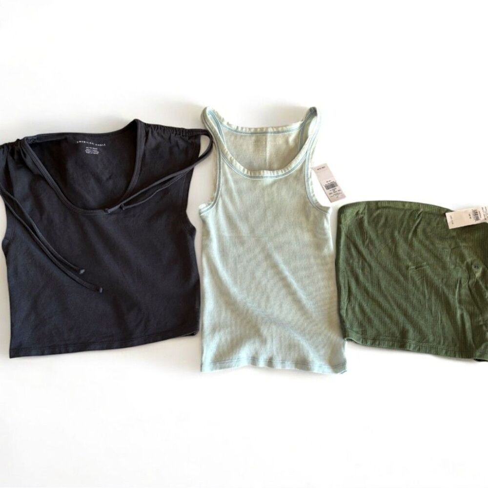 American Eagle Bundle of 3 Tops in Size XS; Cropped Tee, Tank and Tube Top NWT